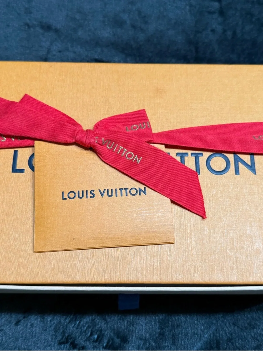 Louis Vuitton Pink Leather Chain Wallet Full Set with Box - Picture 5 of 14